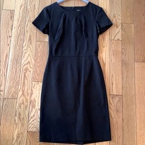 Banana Republic Black Cap Sleeve Shift Dress